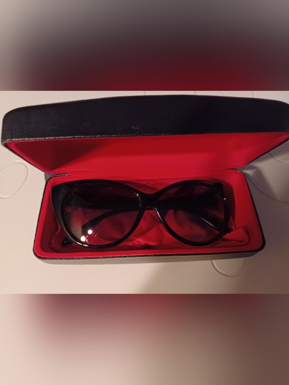 Cat Lady Box Cat Eye Sunglasses
